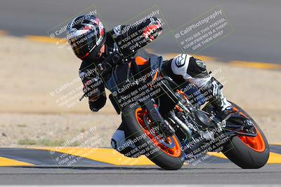 media/Oct-03-2022-Moto Forza (Mon) [[5f077a3730]]/Intermediate Group/Session 2 (Turn 10)/